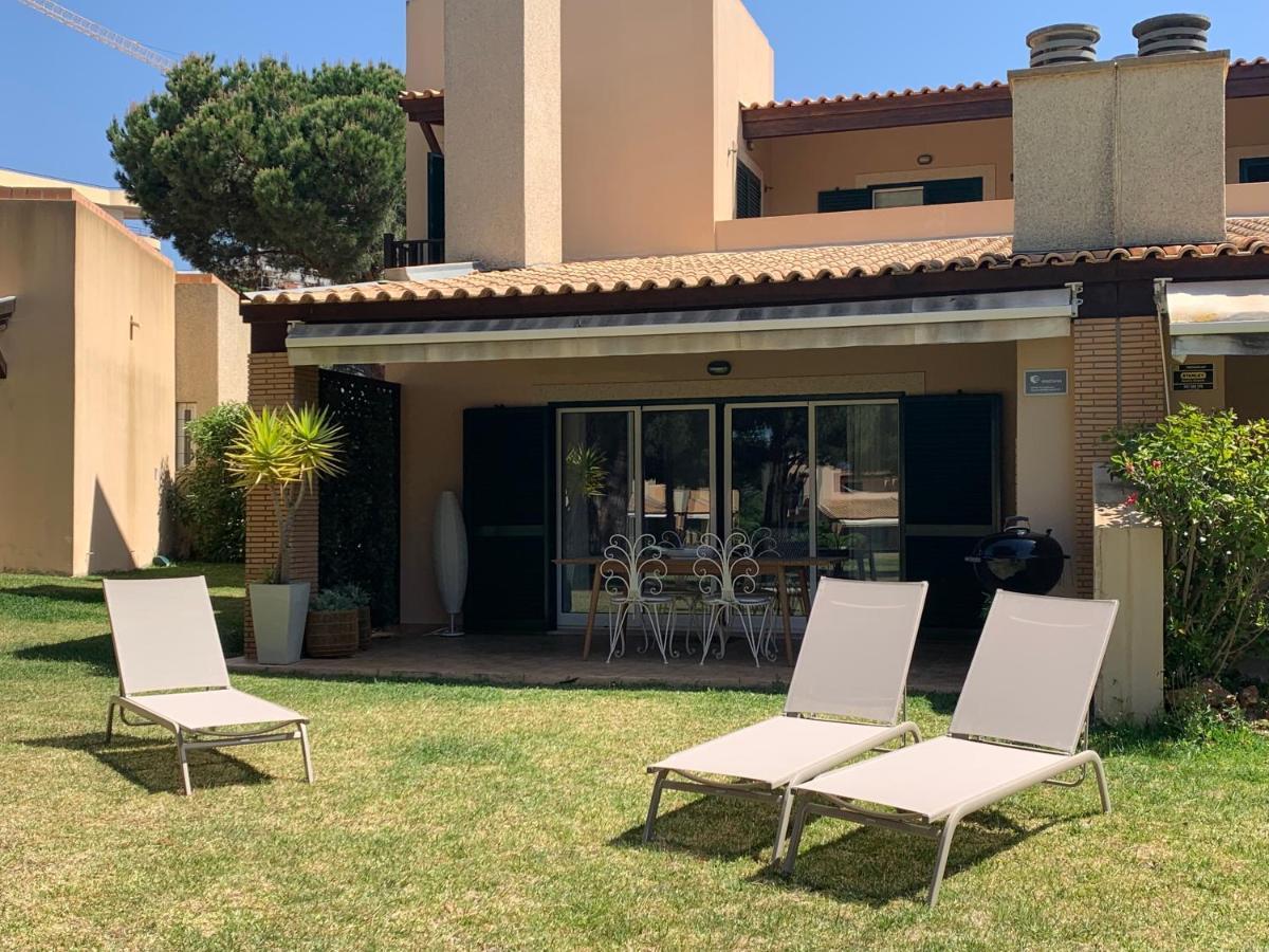 Casa De Ferias Com Piscina - Condominio Vilamouratenis Ngoại thất bức ảnh